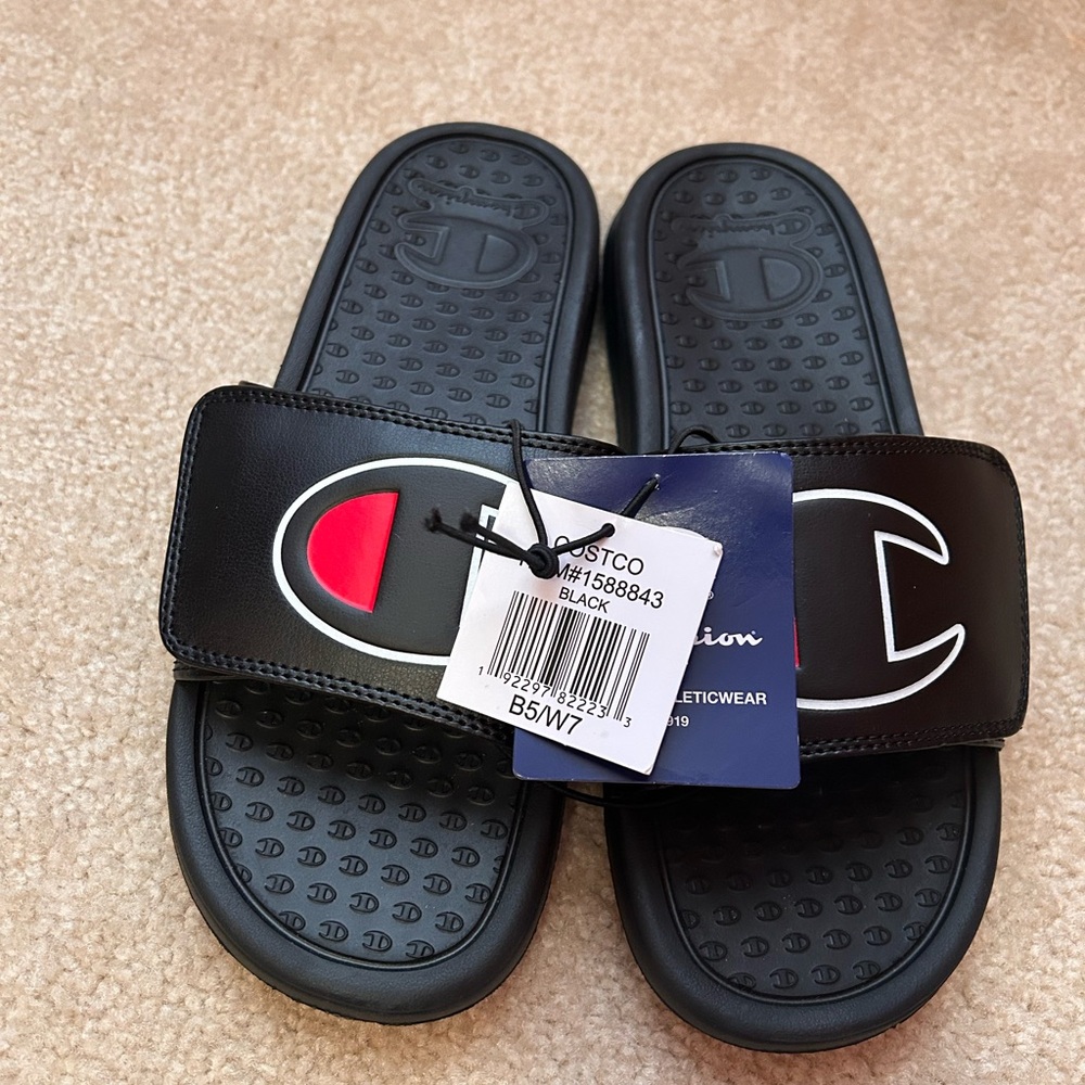 NWT!  Champion slides
